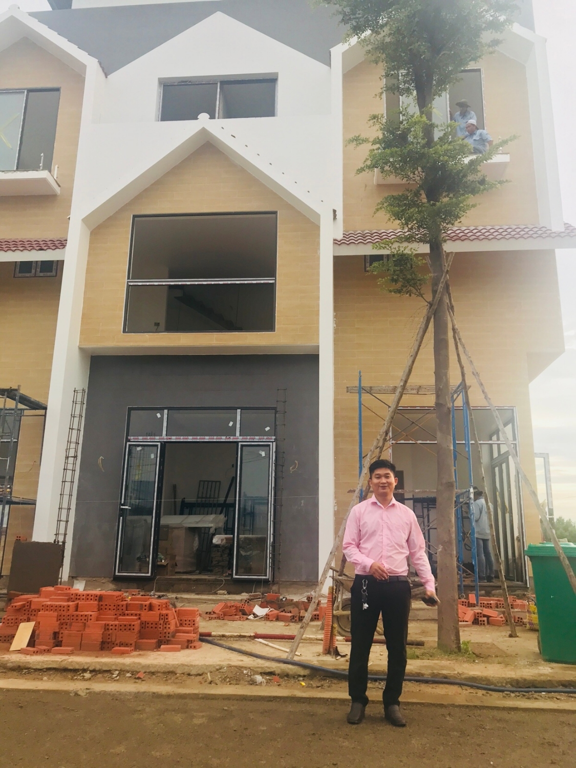 Hình ảnh hoạt động